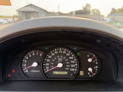 Used 2005 Kia Sorento 2WD image 16