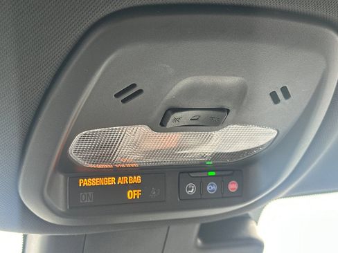 Used 2024 Chevrolet Trax RS w/ Driver Confidence Package FWD image 23