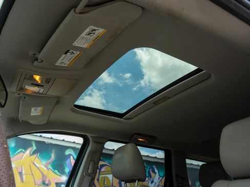 Used 2007 Jeep Grand Cherokee Limited RWD image 8