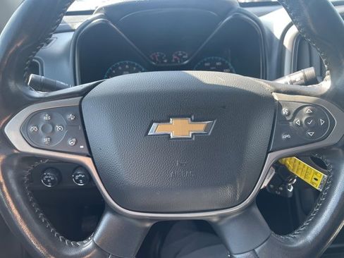 Used 2021 Chevrolet Colorado Z71 w/ Safety Package image 14