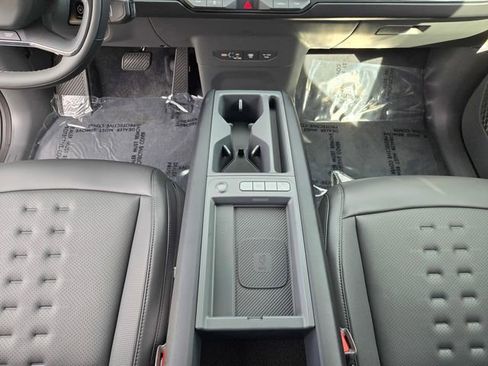 New 2026 Kia EV9 Wind image 27