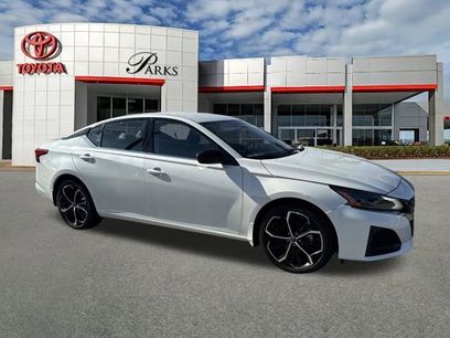 Used 2025 Nissan Altima 2.5 SR