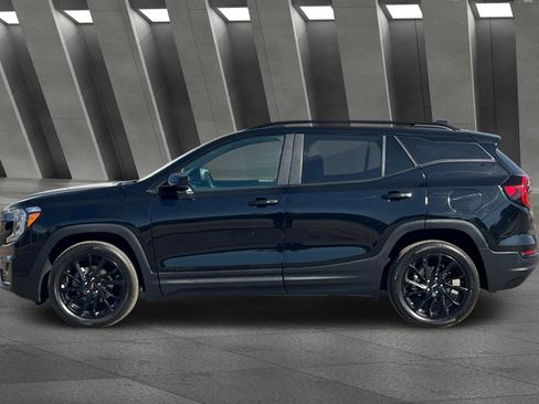 Certified 2023 GMC Terrain SLE w/ Driver Convenience Package image 7