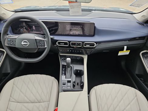 New 2026 Nissan Sentra SL FWD image 6