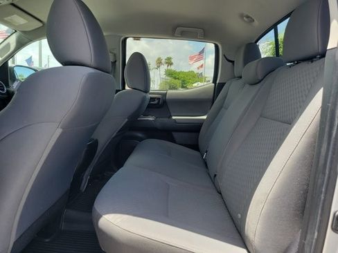 Used 2022 Toyota Tacoma SR5 w/ Technology Package RWD image 15