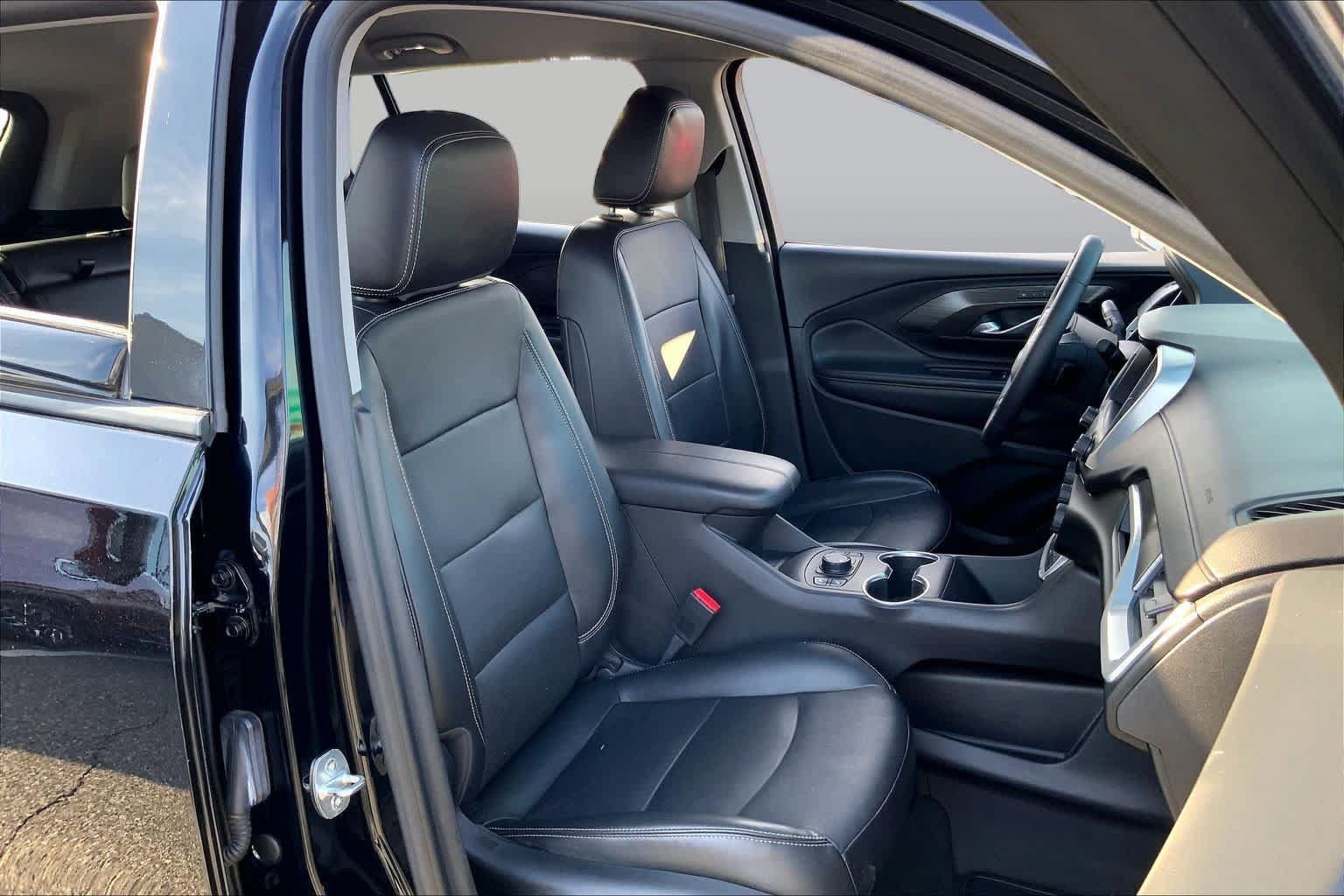 Used 2022 GMC Terrain SLT AWD/4WD image 8