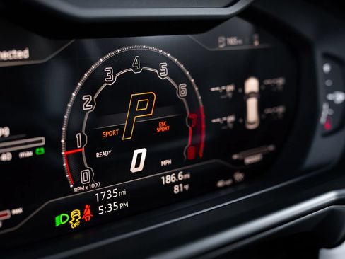 Used 2023 Lamborghini Urus S AWD/4WD image 8