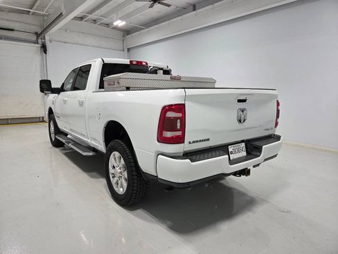 Used 2023 RAM 2500 Laramie AWD/4WD image 7