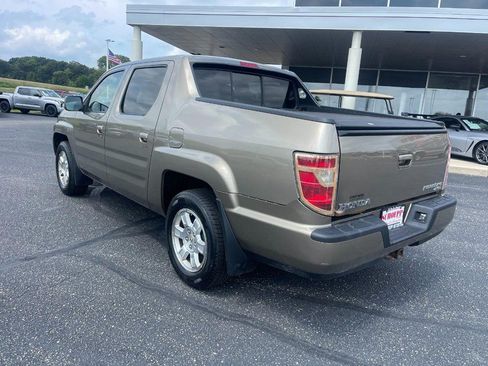 Used 2011 Honda Ridgeline RTS image 4