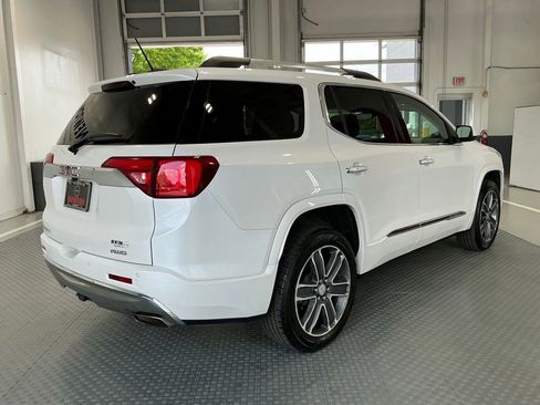 Used 2019 GMC Acadia Denali w/ Technology Package AWD/4WD image 33