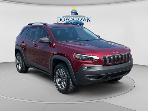 Used 2021 Jeep Cherokee Trailhawk w/ Comfort/Convenience Group AWD/4WD image 1