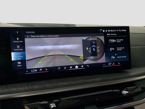 New 2026 BMW X5 xDrive50e w/ Executive Package image 13