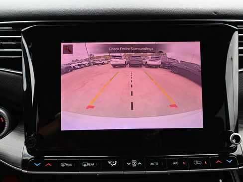 Used 2024 Jeep Wagoneer Series II w/ Flexible Seating Group RWD image 14