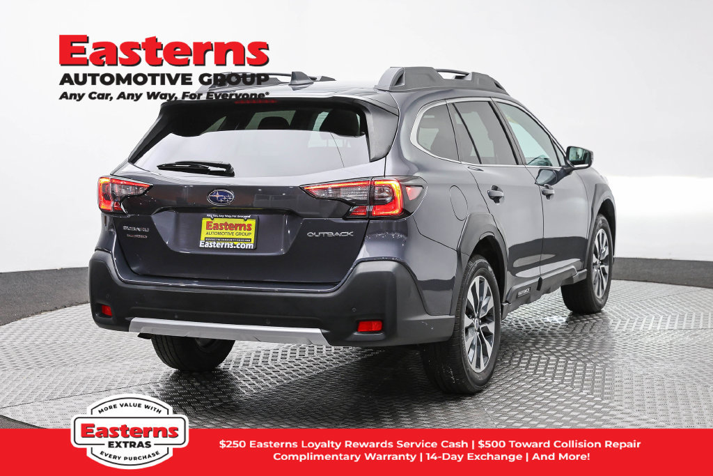 Used 2023 Subaru Outback Limited AWD/4WD image 6