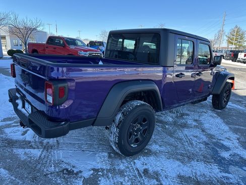 New 2026 Jeep Gladiator Sport image 29