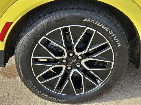 Used 2025 Ford Mustang Mach-E Premium RWD image 7