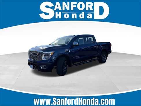 Used 2017 Nissan Titan Platinum Reserve image 1