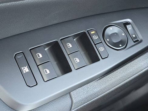 New 2026 Kia Sportage X-Line image 11