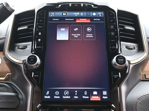 Used 2023 RAM 2500 Limited image 33