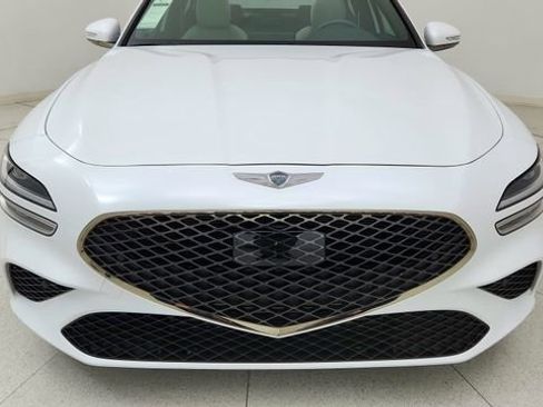 Used 2023 Genesis G70 2.0T w/ Sport Prestige Package image 9