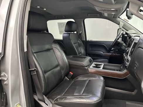 Used 2019 GMC Sierra 3500 SLT w/ Duramax Plus Package AWD/4WD image 28