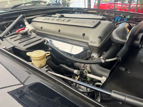 Used 1996 Jaguar XJS 4.0 Convertible RWD image 39