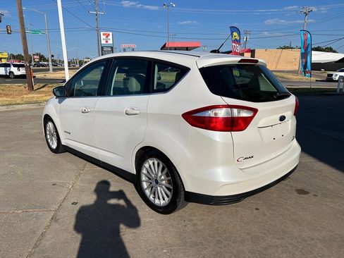 Used 2015 Ford C-MAX SEL w/ Equipment Group 302A FWD image 5