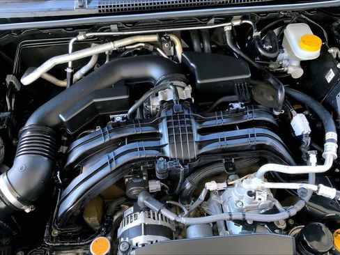 Used 2021 Subaru Crosstrek 2.5i Sport w/ Moonroof Package image 30