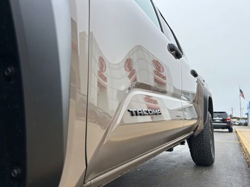 New 2026 Toyota Tacoma TRD Off-Road image 13