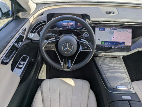 Used 2025 Mercedes-Benz E 350 E 350 image 16