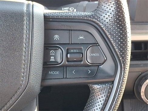 Certified 2025 Toyota Tacoma SR5 image 21