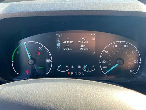 Used 2023 Ford Maverick XLT image 12