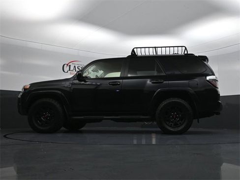 Used 2023 Toyota 4Runner SR5 Premium w/ Moonroof Package image 26