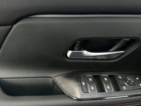 New 2026 Nissan Kicks SR w/ Cold Weather Package image 13