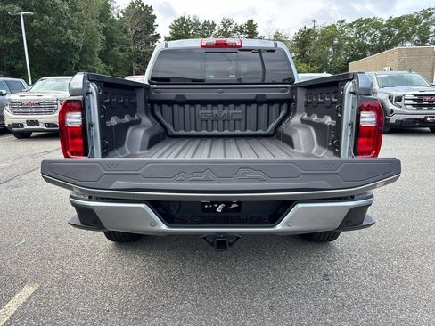 New 2026 GMC Canyon AT4 AWD/4WD image 5