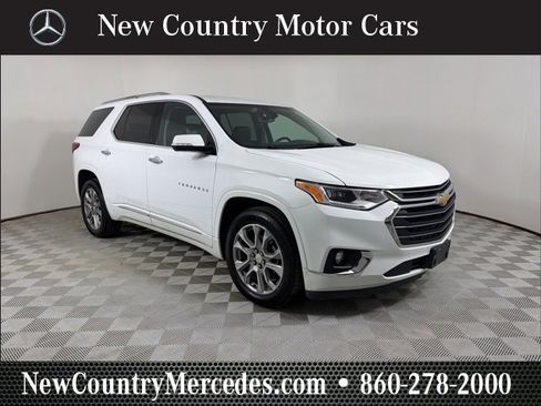 Used 2018 Chevrolet Traverse Premier image 1