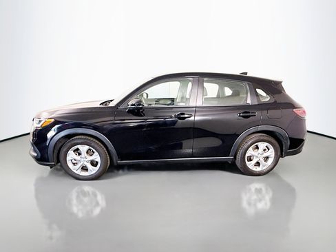Used 2023 Honda HR-V LX image 6