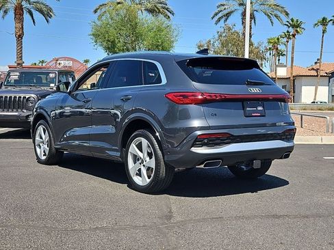 Used 2025 Audi Q5 Premium Plus w/ Premium Plus AWD/4WD image 9