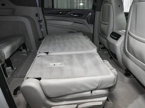 Used 2021 Cadillac Escalade ESV Sport Platinum image 66