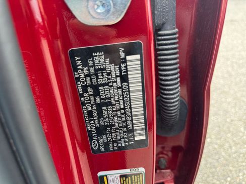 Used 2025 Hyundai Kona SEL FWD image 29