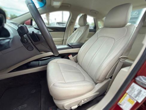 Used 2017 Lincoln MKZ Select image 11