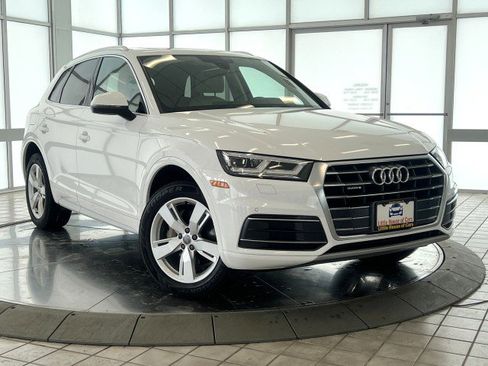 Used 2018 Audi Q5 Premium Plus w/ Premium Plus Package image 1