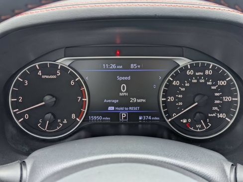 Used 2025 Nissan Altima 2.5 SR FWD image 16