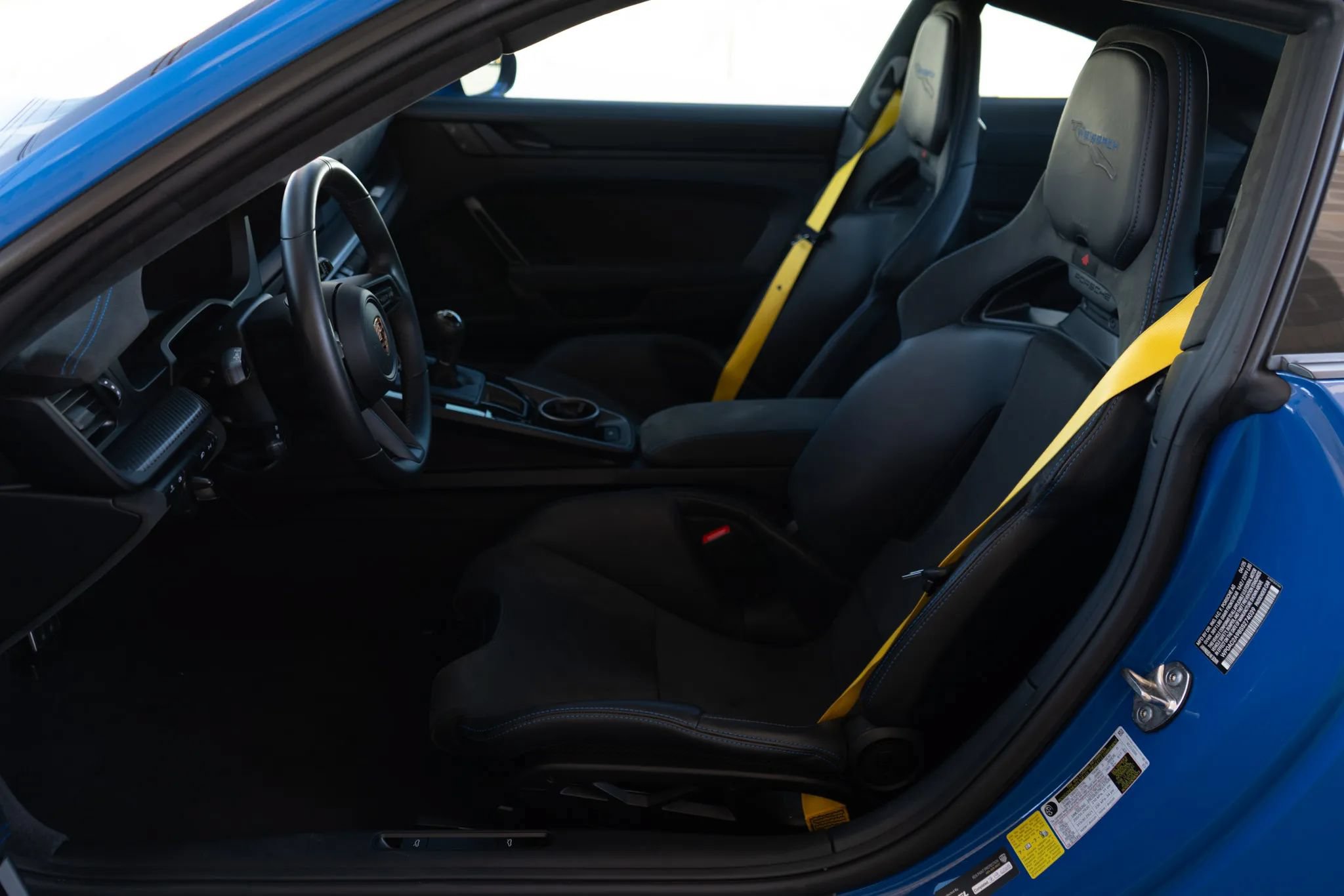 Used 2025 Porsche 911 GT3 RWD image 15