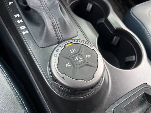 Used 2021 Ford Bronco Outer Banks image 38