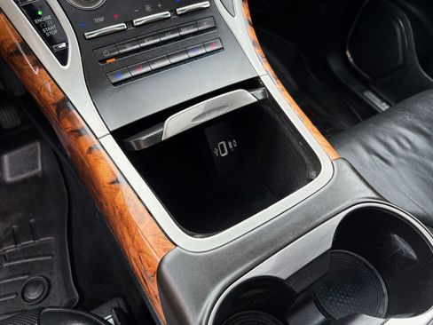 Used 2016 Lincoln MKX Reserve w/ Technology Package image 31