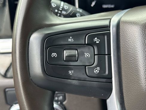 Used 2026 GMC Sierra 1500 SLT RWD image 11