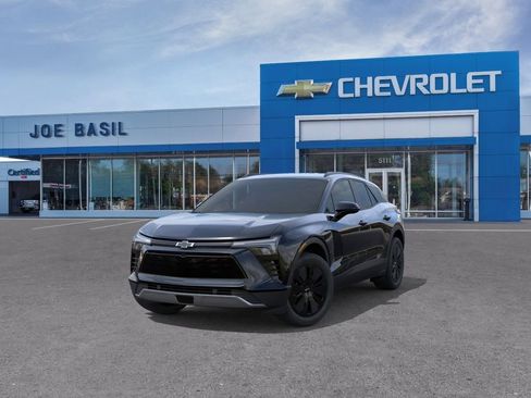 New 2026 Chevrolet Blazer EV LT w/ Midnight/Sport Edition AWD/4WD image 8