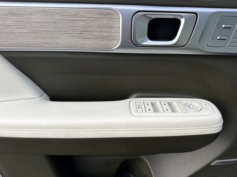 Used 2024 Hyundai Santa Fe Calligraphy image 10