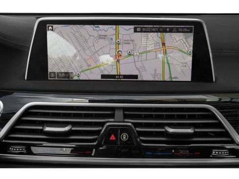 Used 2021 BMW 740i w/ Premium Package RWD image 19